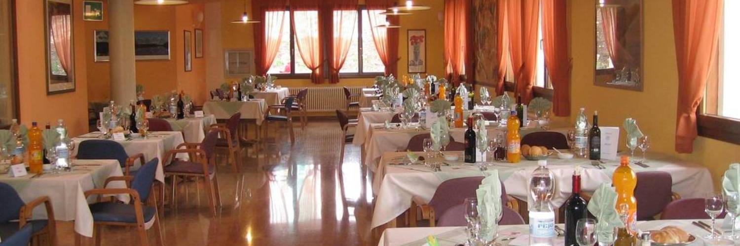 Immagine decorativa per il contenuto Sala da pranzo